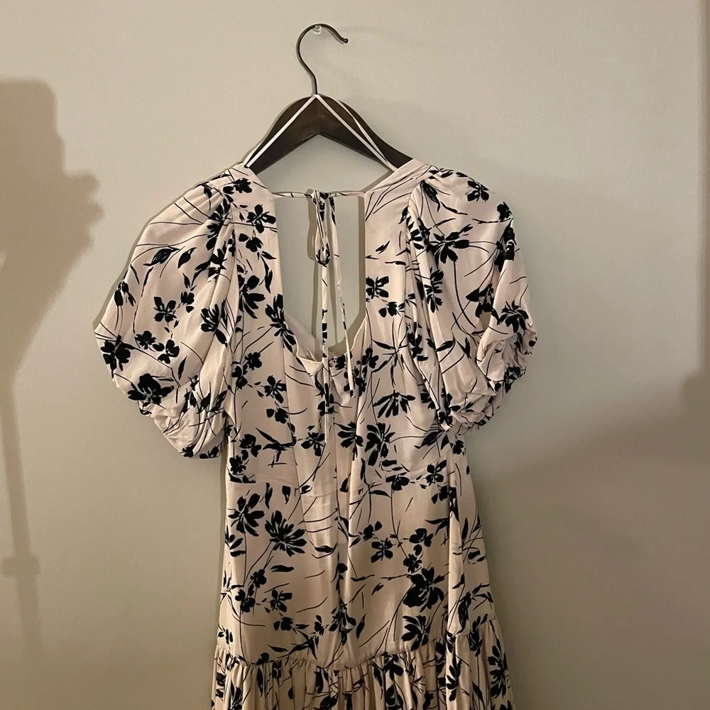ASTR MINI DRESS SIZE S ⭐️ BLK/WHT - Picture 3 of 4